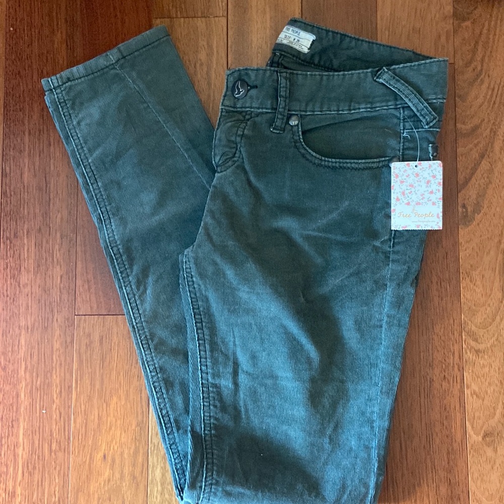 NWT FREE PEOPLE SKINNY CORDUROY PANTS